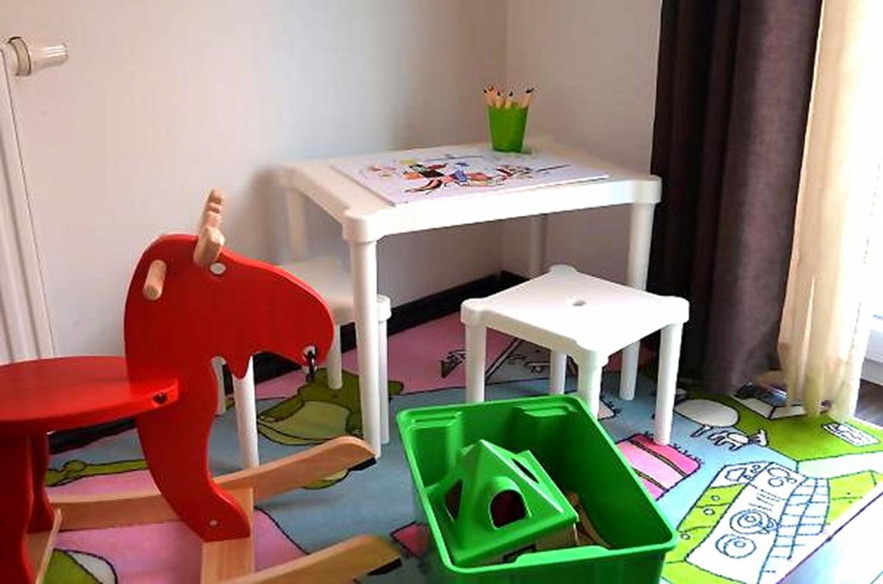 Apartment Meli Сесвете Екстериор снимка